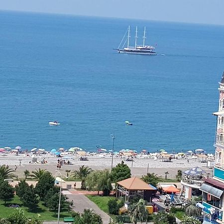 Apt Khimshiashvili 11 Lägenhet Batumi Exteriör bild